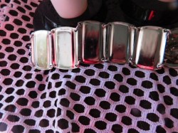 gold mother pearl set bk